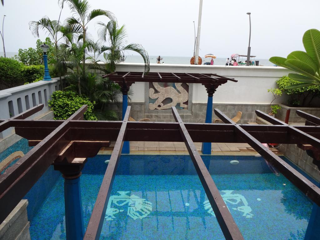 The Promenade Hotel Pondicherry Bagian luar foto